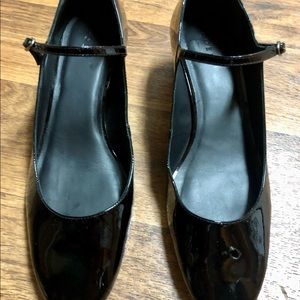 Doen - Mary Jane Heel Patent Leather Shoes Tabac NWOT 38.5